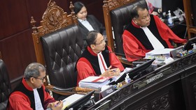 Hakim MK Kebut Rapat 'Rahasia' Jelang Putusan Sengketa Pilpres 2024